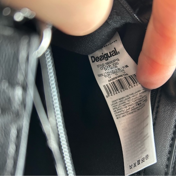 Desigual Black and Cream Women's Bag - Picture 8 of 10